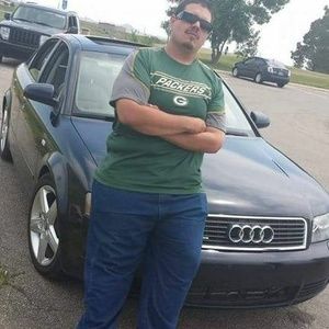 Meet your Posher, Antonio